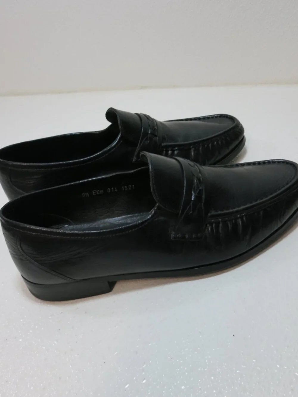 Towncraft strap leather